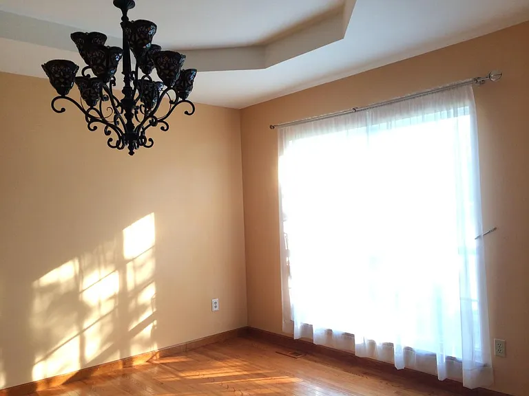 1370 Briar Creek Dr — Photo 13