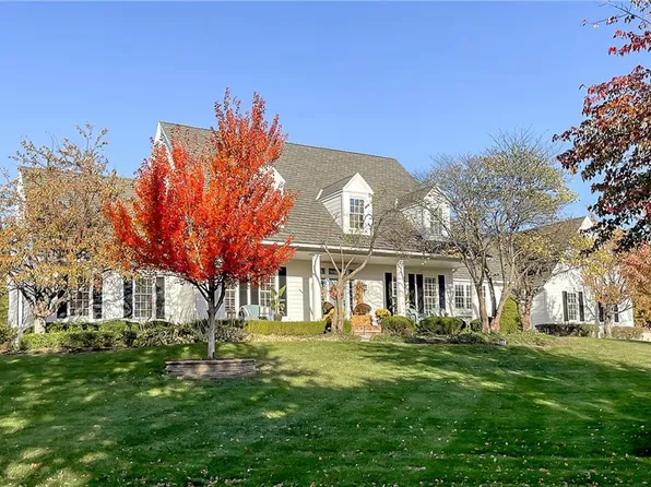 5800 W 148th Pl, Overland Park, KS 66223