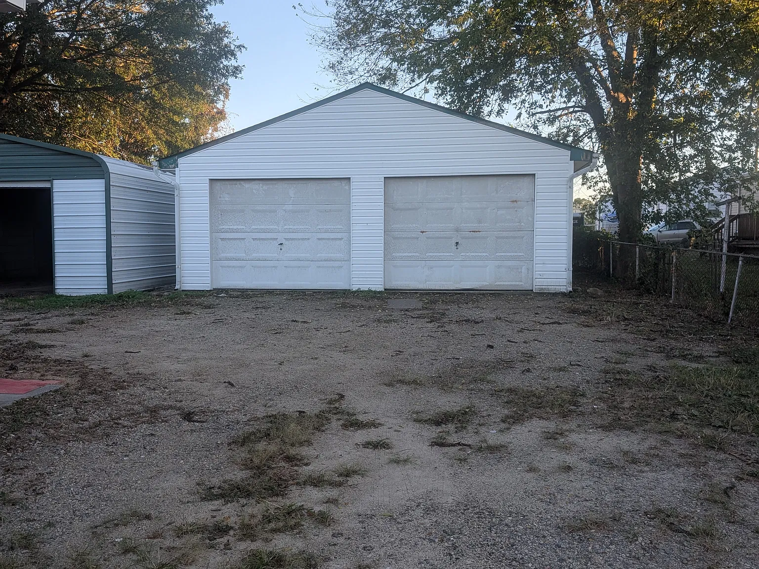 3 bed, 1.5 bath, 1189 sqft, $2,000 — Photo 4