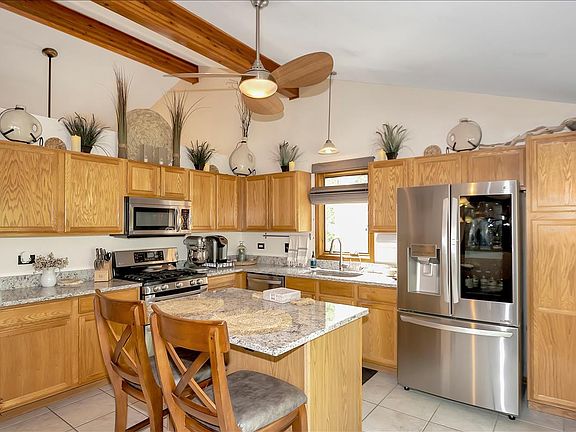 5th image of 9348 Pepperwood Dr