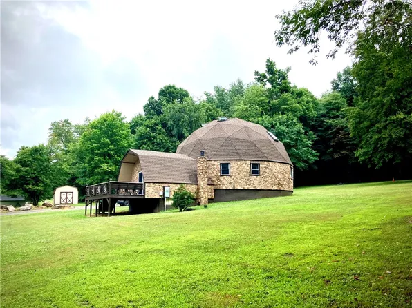 896 Mulligan Hill Rd #E/w, New Florence, PA 15944