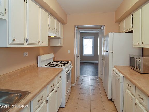 3rd image of 3620 S 58th Ave