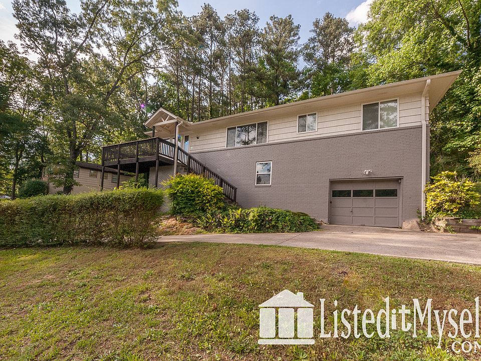 1st image of 3376 Valley Park Dr