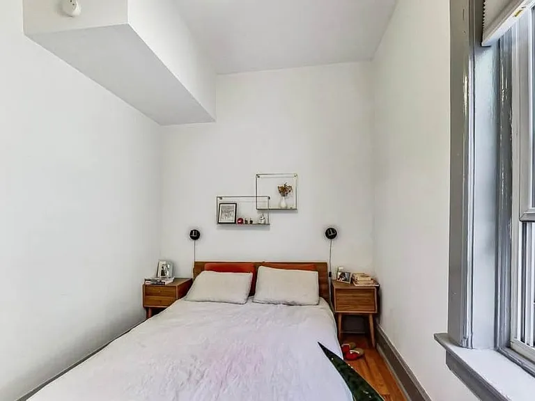 848 N Winchester Ave #1 — Photo 9