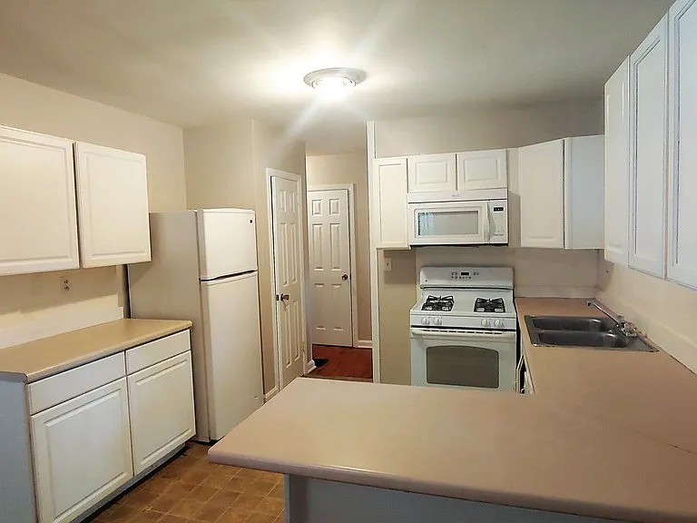 1589 Tanager Cir — Photo 9