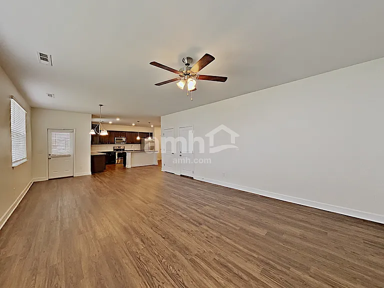 4900 Horatio Ct — Photo 7