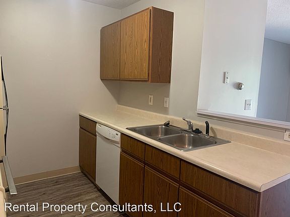 5th image of 467 Donna Dr NW #10605527