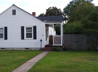 2749 Greenwood Dr, Portsmouth, VA 23702