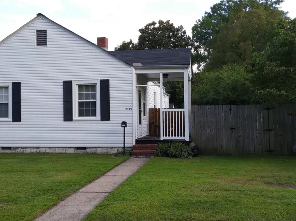 2749 Greenwood Dr, Portsmouth, VA 23702
