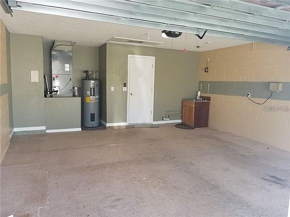 5th image of 5220 Silver Thistle Ln