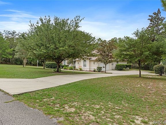 4th image of 3045 W Blossom Dr