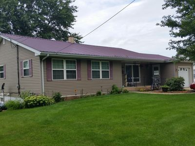 300 N Chestnut St, Edgewood, IA, 52042