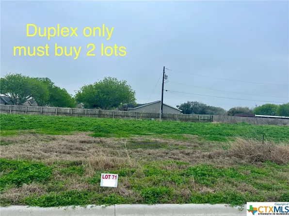 116 W Aimable St, Port Lavaca, TX 77979