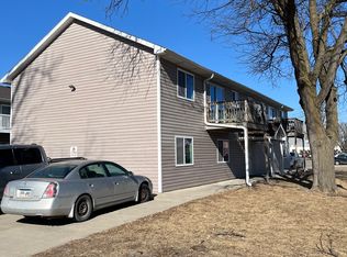 716 Rose St #101, Vermillion, SD 57069