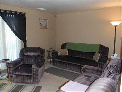 4th image of 43447 Deborah Dr