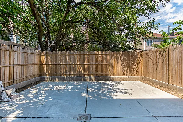 Rented by Douglas Elliman | media 2