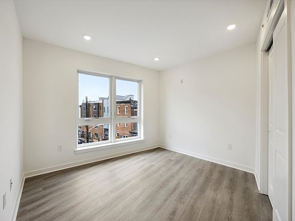 2nd image of 2451 Frankford Ave #201