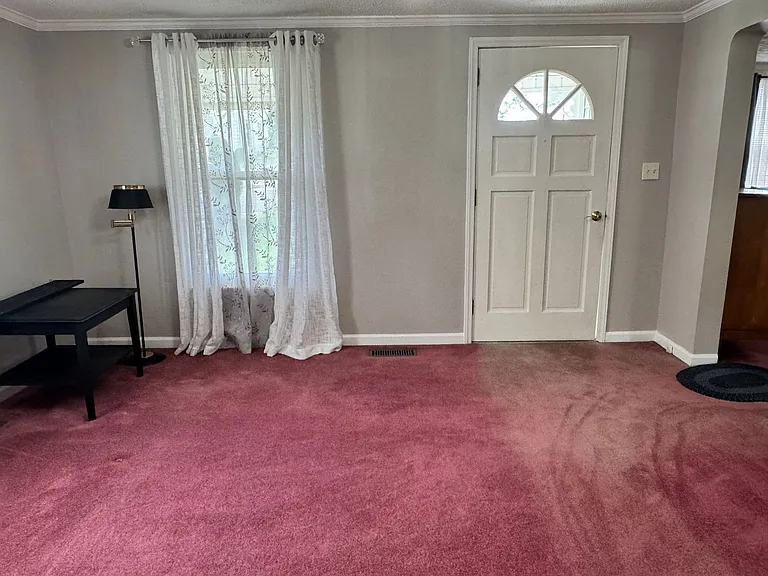 1114 Textile Pl — Photo 3