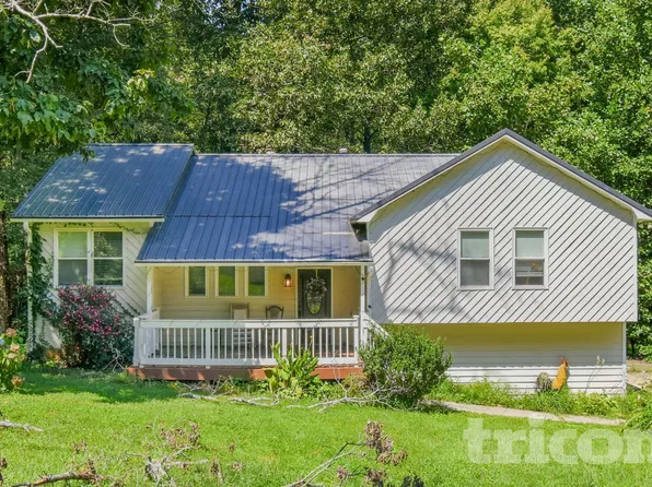 6921 Recreation Ln, Acworth, GA 30102