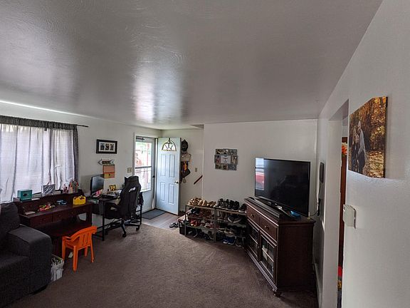 4th image of 3242 Walden Ave #2