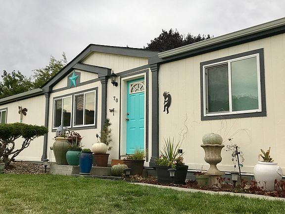 2nd image of 70 Four Hills Dr