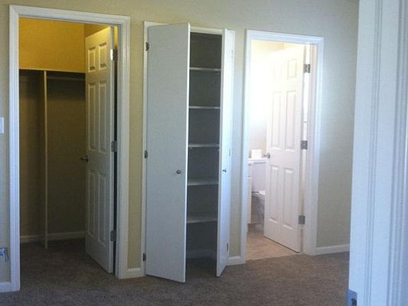4th image of 55 Evandale Ave APT 10A