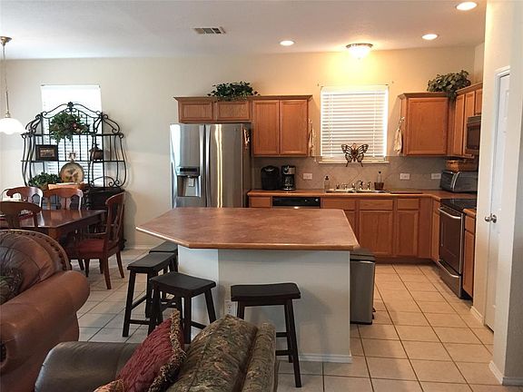 4th image of 3208 Timber Ridge Trl