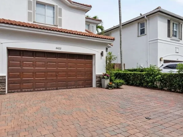 4422 NW 112th Ct, Doral, FL 33178