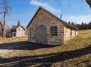 8997 County Road 9, Clearview, ON L0M1G0