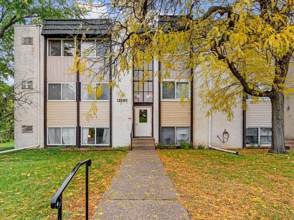 12820 Nicollet Ave APT 201, Burnsville, MN 55337