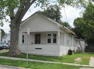 812 10th St, Lawrenceville, IL 62439