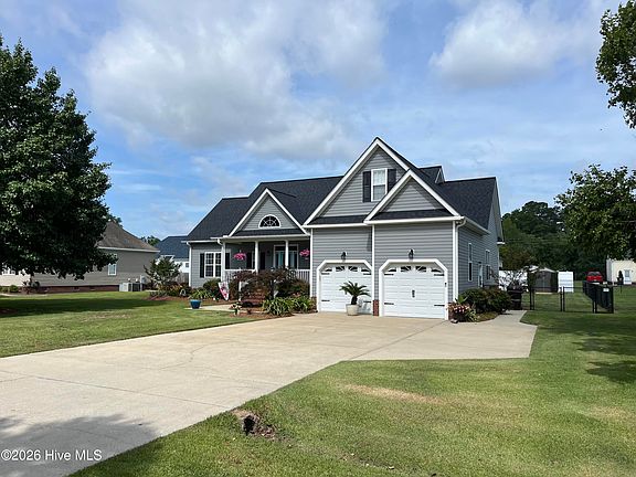 3rd image of 219 Maddux Drive