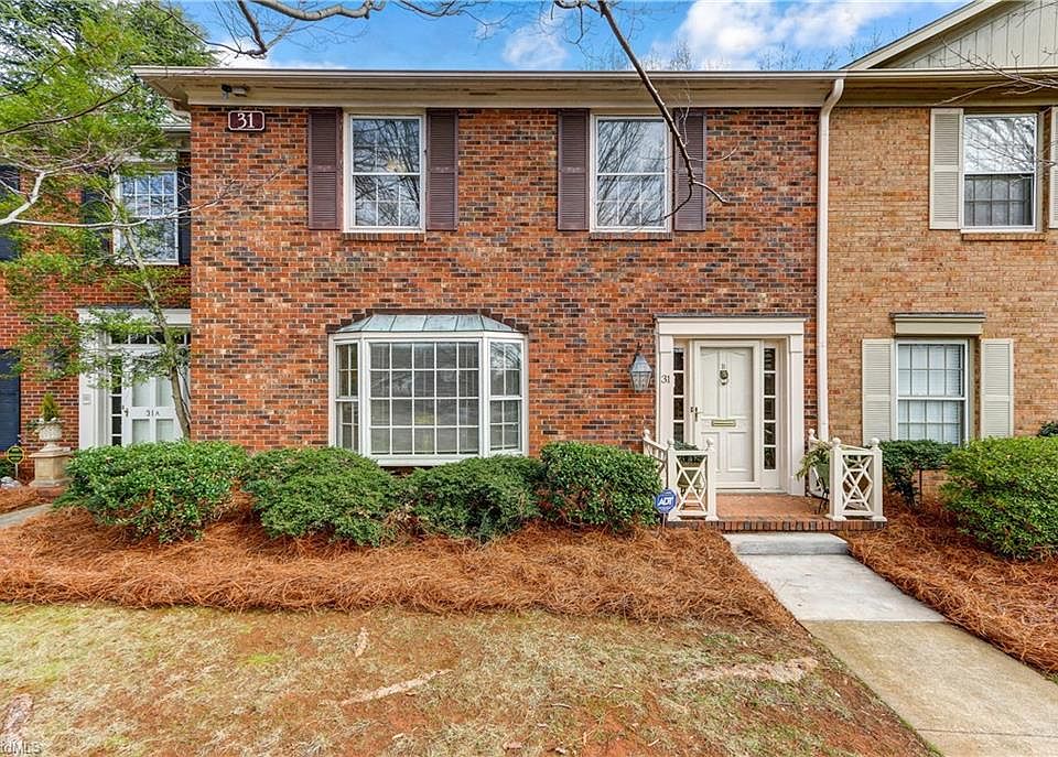 1st image of 31 Fountain Manor Dr Unit B