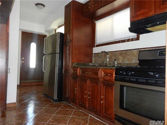3rd image of 16350 104th St