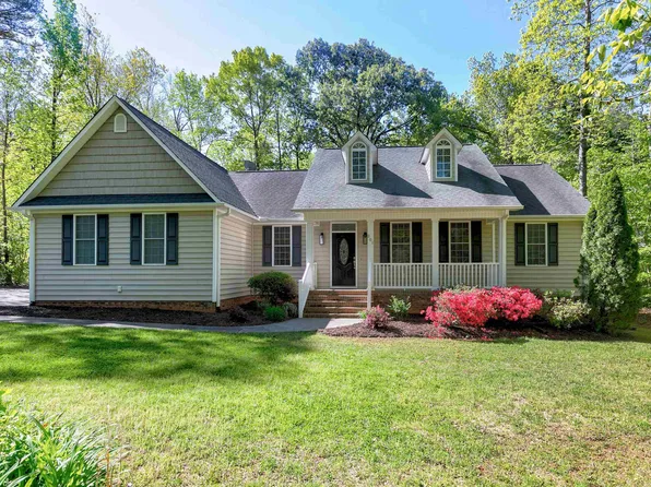 201 Berry Dr, Timberlake, NC 27583