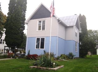 250 S John St, Mayville, WI 53050