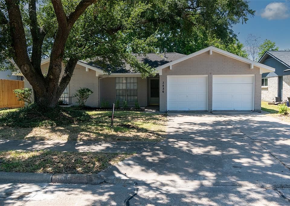 1st image of 3436 Ash Ln