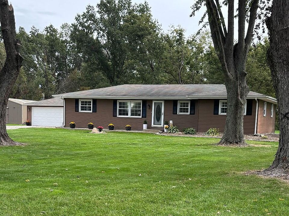 1st image of 1031 N 200 W