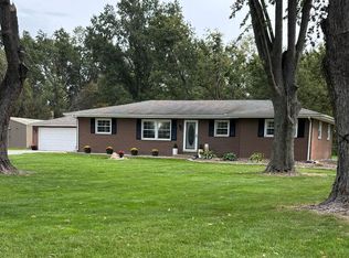 1031 N 200 W, Valparaiso, IN 46385