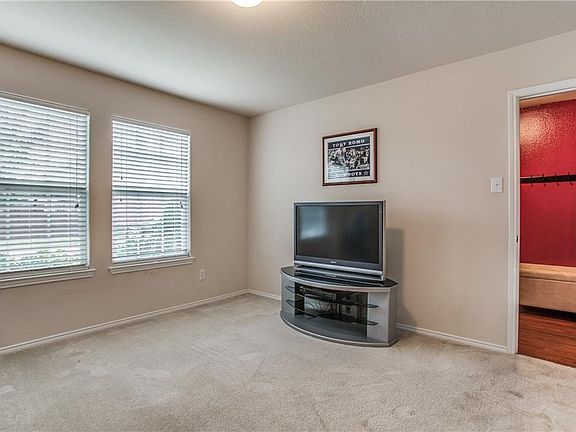 4th image of 9028 Adler Trl