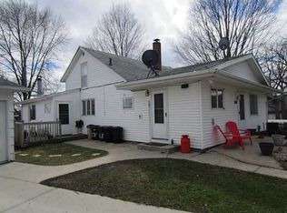 3481 E Otter Rd, Marion, IA 52302