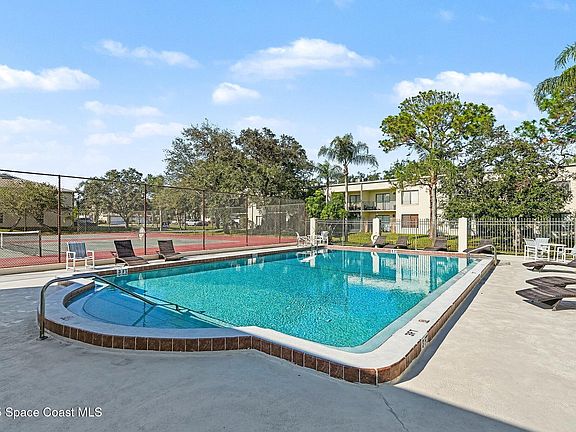 4th image of 200 International Dr APT 714