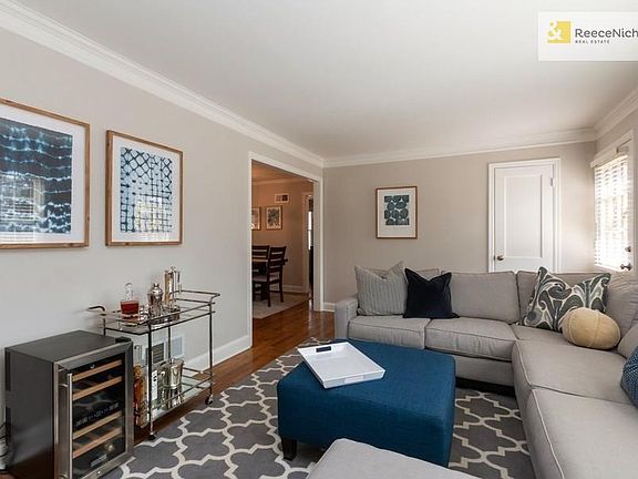 5th image of 4526 W 72nd Ter
