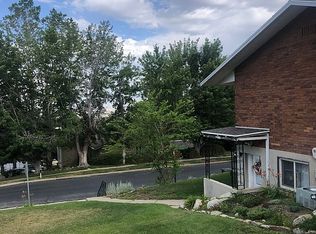 8 N 325 E, Farmington, UT 84025