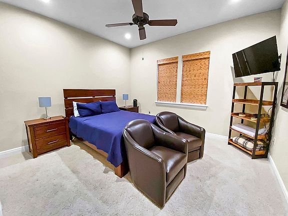 5th image of 2503 Vineyard Ln