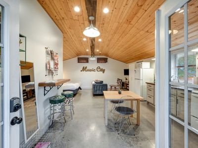 402 Lockland Dr, Nashville, TN, 37206