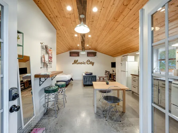 402 Lockland Dr, Nashville, TN 37206