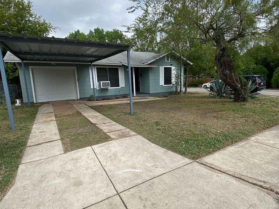Front of house from Hermosa