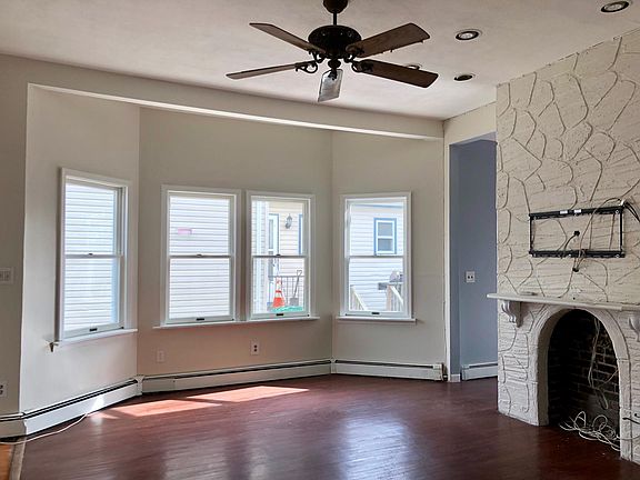 First floor apartment living room