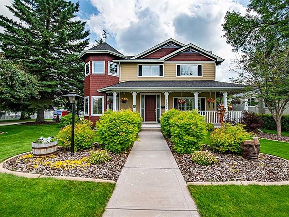 2nd image of 4552 W Waskasoo Cres